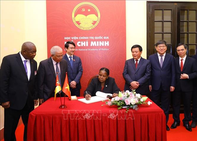 Mozambique mong nhận được khuyến nghị của Việt Nam để ngày càng ổn định và phát triển Chú thích ảnh