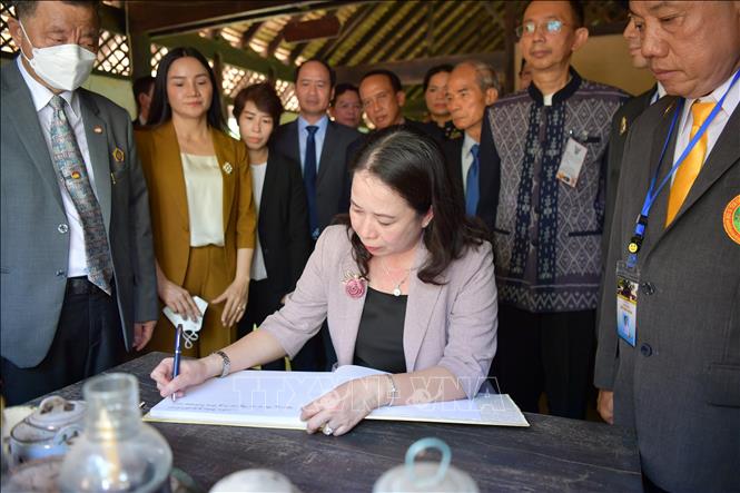 Phó Chủ tịch nước đánh giá cao hợp tác giữa tỉnh Udon Thani (Thái Lan) với các địa phương của Việt Nam Chú thích ảnh