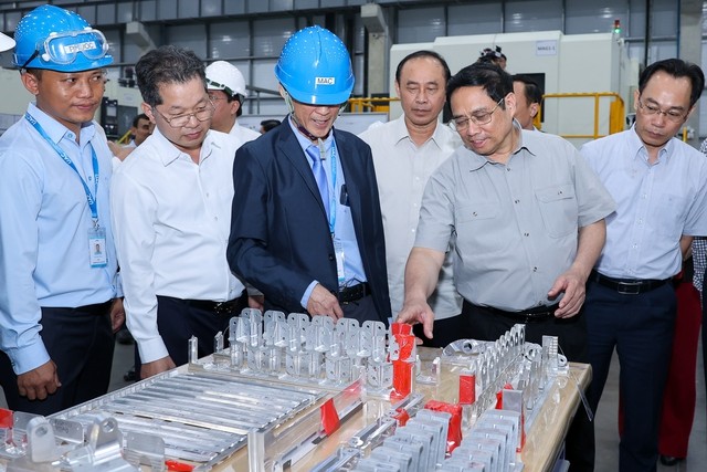 Thủ tướng khảo sát một số nhà máy, dự án công nghệ cao tại Đà Nẵng