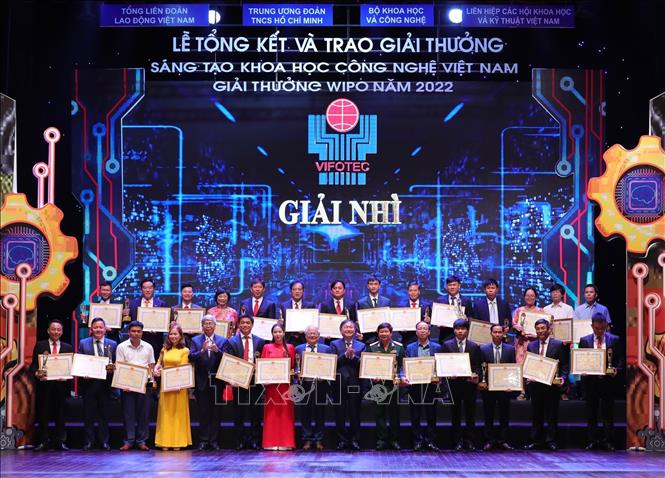 Trao Giải thưởng Sáng tạo khoa học công nghệ Việt Nam cho 43 công trình xuất sắc Chú thích ảnh