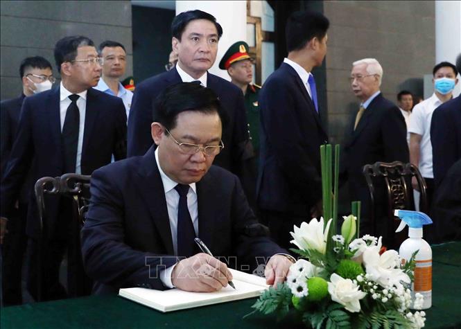 Tổ chức trọng thể Lễ tang nguyên Phó Thủ tướng Chính phủ Vũ Khoan Chú thích ảnh