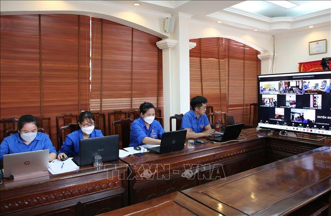 Hun đúc niềm tự hào cho thế hệ trẻ học tập, noi gương Chú thích ảnh