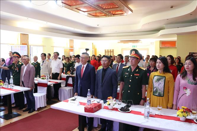 Lễ kỷ niệm Ngày Thương binh - Liệt sĩ đầy ý nghĩa tại Đức Chú thích ảnh