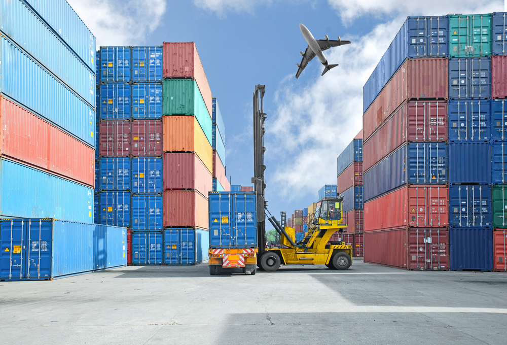 Tổng kim ngạch xuất nhập khẩu của Việt Nam nửa đầu năm 2021 tăng 28,6% so với cùng kỳ năm 2020 Tổng kim ngạch xuất nhập khẩu của Việt Nam nửa đầu năm 2021 tăng 28,6% so với cùng kỳ năm 2020