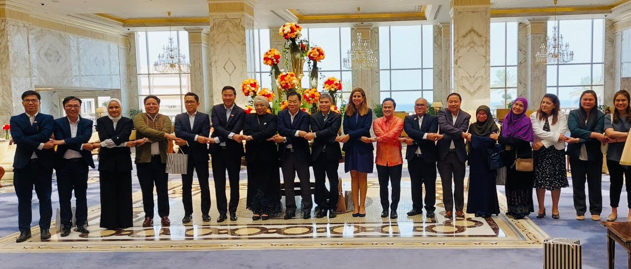 55 năm ASEAN cùng nhau lớn mạnh 55 năm ASEAN cùng nhau lớn mạnh
