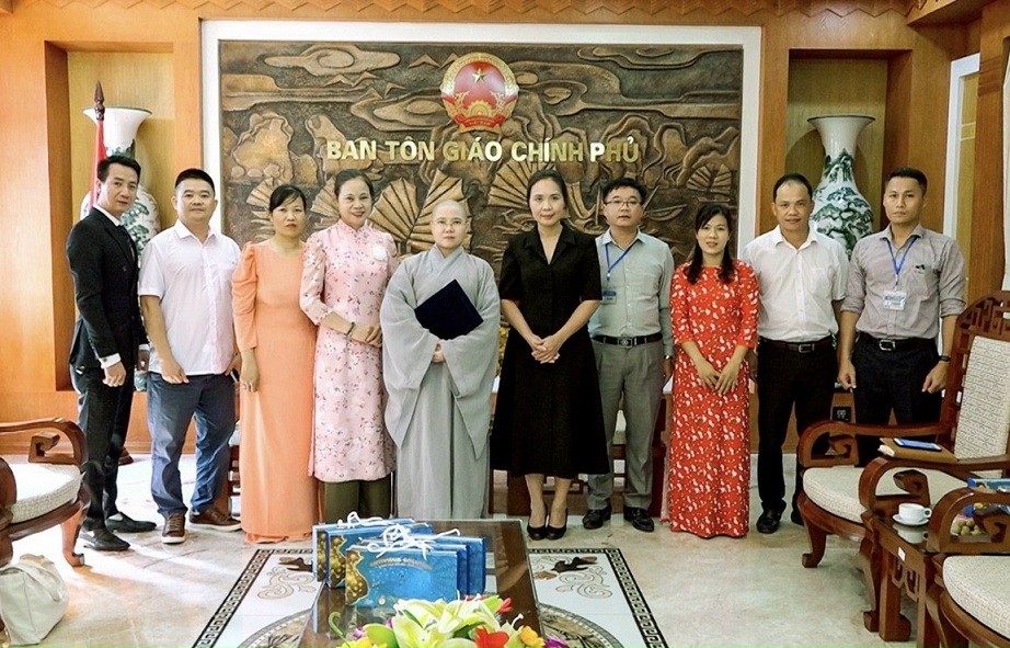 Phật giáo Việt Nam tại Hàn Quốc thăm và làm việc tại Ban Tôn giáo Chính phủ Phật giáo Việt Nam tại Hàn Quốc thăm và làm việc tại Ban Tôn giáo Chính phủ