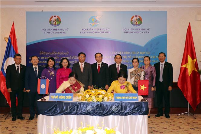 Việt Nam - Lào đã xây dựng được mối quan hệ hết sức đặc biệt, vĩ đại Chú thích ảnh