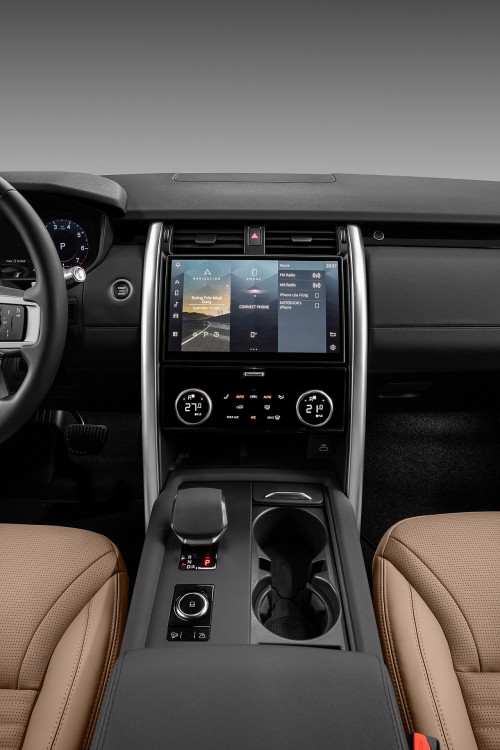 Land Rover Discovery mới về Việt Nam, giá từ 4,539 tỷ đồng Land Rover Discovery mới về Việt Nam, giá từ 4,539 tỷ đồng