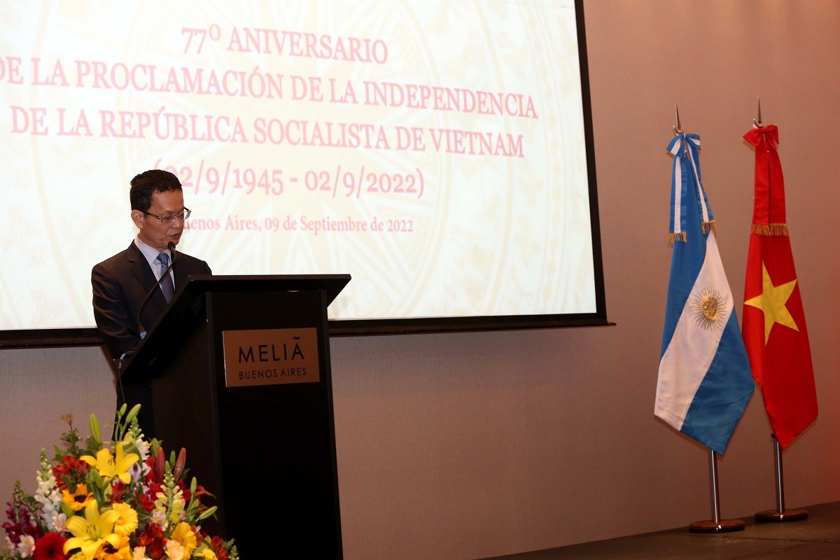 Argentina ngưỡng mộ những thành tựu kinh tế-xã hội của Việt Nam Argentina ngưỡng mộ những thành tựu kinh tế-xã hội của Việt Nam