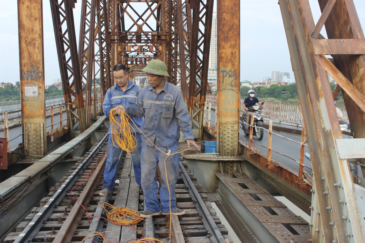 Cầu Long Biên thay áo mới Cầu Long Biên thay áo mới