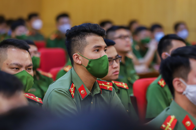 Bộ Công an tăng cường gần 400 cán bộ về các xã biên giới trọng điểm, ANTT phức tạp Bộ Công an tăng cường gần 400 cán bộ về các xã biên giới trọng điểm, ANTT phức tạp