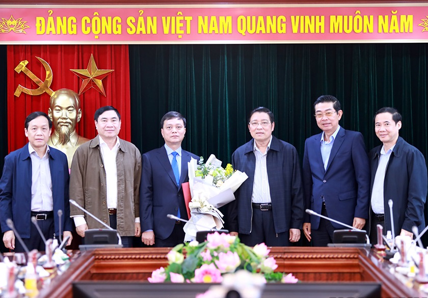 Công bố quyết định bổ nhiệm nhân sự Ban Nội chính Trung ương Công bố quyết định bổ nhiệm nhân sự Ban Nội chính Trung ương