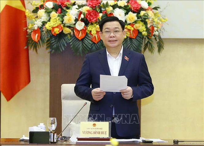 Phiên họp thứ hai Ban Chỉ đạo xây dựng các chuyên đề thuộc đề án chiến lược xây dựng và hoàn thiện nhà nước pháp quyền XHCN Việt Nam Chú thích ảnh