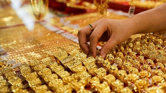 Giá vàng trong nước giảm, vàng thế giới tăng mạnh Giá vàng trong nước giảm, vàng thế giới tăng mạnh