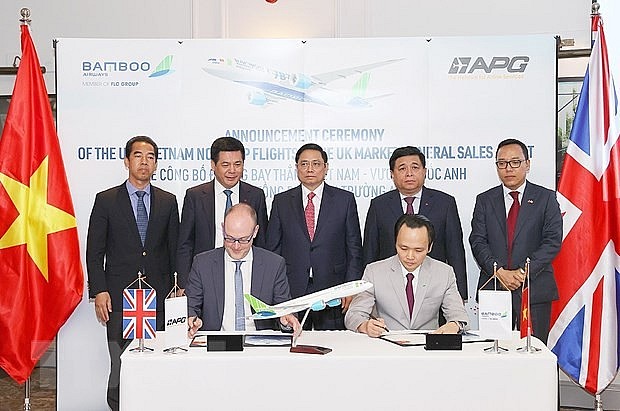 Thủ tướng dự lễ công bố đường bay thẳng Việt-Anh của Bamboo Airways | Chính trị | Vietnam+ (VietnamPlus) Thủ tướng dự lễ công bố đường bay thẳng Việt-Anh của Bamboo Airways | Chính trị | Vietnam+ (VietnamPlus)