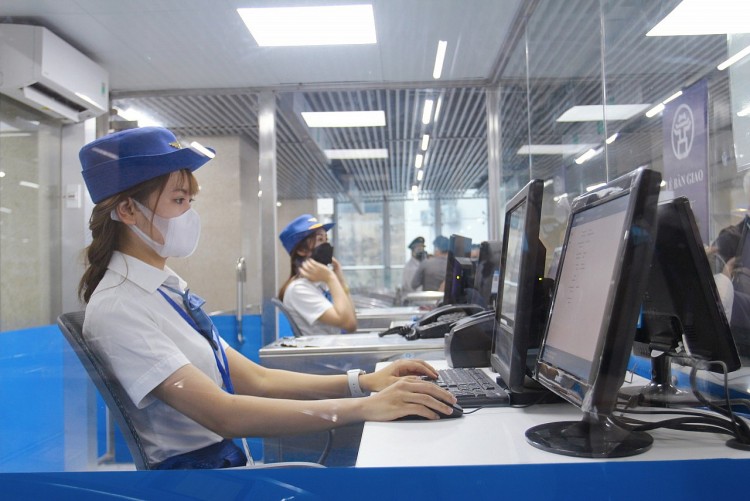 Người dân được đi tàu Cát Linh-Hà Đông sau thời gian dài chờ đợi | Giao thông | Vietnam+ (VietnamPlus) Người dân được đi tàu Cát Linh-Hà Đông sau thời gian dài chờ đợi | Giao thông | Vietnam+ (VietnamPlus)
