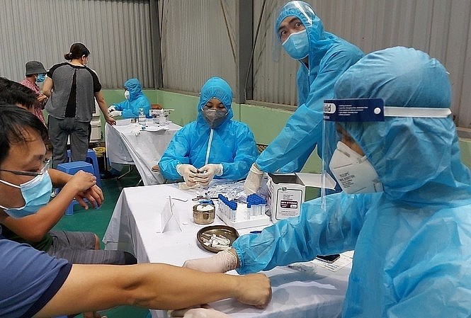 Tin COVID Hà Nội hôm nay tối 6/11: Cùng lúc phát hiện 14 ca mắc ở ổ dịch mới Thanh Trì