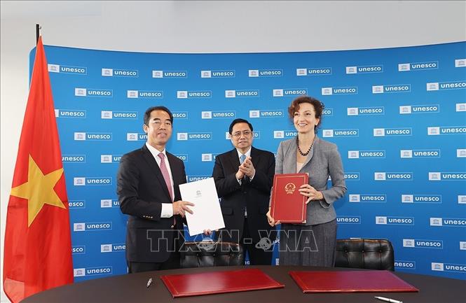 Chuyến tham dự COP26, thăm làm việc tại Vương quốc Anh và thăm chính thức CH Pháp của Thủ tướng Phạm Minh Chính thành công trên mọi phương diện Chú thích ảnh
