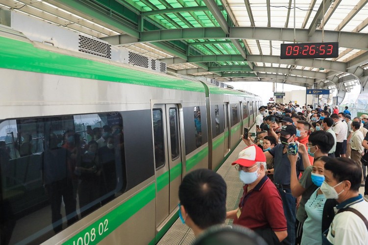 Hà Nội yêu cầu đảm bảo an toàn phòng dịch trên tàu Cát Linh- Hà Đông