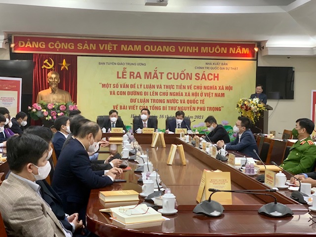 Ra mắt cuốn sách quan trọng về bài viết của Tổng Bí thư Nguyễn Phú Trọng Ra mắt cuốn sách quan trọng về bài viết của Tổng Bí thư Nguyễn Phú Trọng