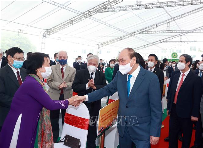 Chủ tịch nước dự Lễ kỷ niệm Ngày Nhà giáo Việt Nam tại Học viện Nông nghiệp Việt Nam Chú thích ảnh