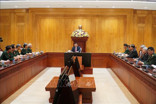 Lãnh đạo Lào đánh giá rất cao sự hy sinh to lớn của quân tình nguyện và chuyên gia Việt Nam Chú thích ảnh