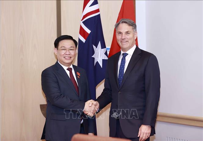 Chủ tịch Quốc hội Vương Đình Huệ tiếp Phó Thủ tướng, Bộ trưởng Quốc phòng Australia Chú thích ảnh