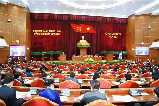 Kiên quyết, kiên trì đấu tranh đẩy lùi suy thoái Chú thích ảnh