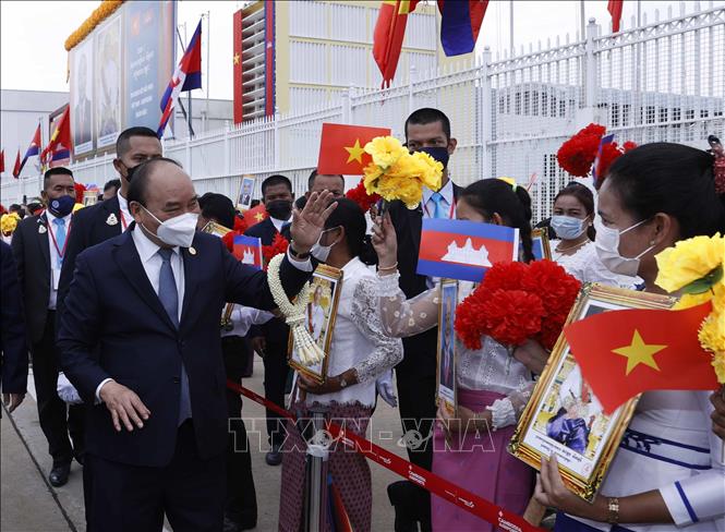 Chuyên gia Campuchia đánh giá cao chuyến thăm của Chủ tịch nước Nguyễn Xuân Phúc Chú thích ảnh