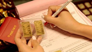 Giá vàng trong nước và thế giới cùng giảm trong những ngày cuối năm
