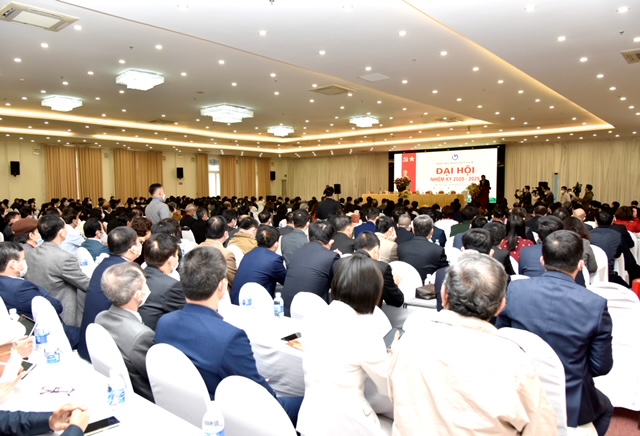 Ban Chấp hành Hội Nhà báo Việt Nam khóa XI có 52 người Ban Chấp hành Hội Nhà báo Việt Nam khóa XI có 52 người