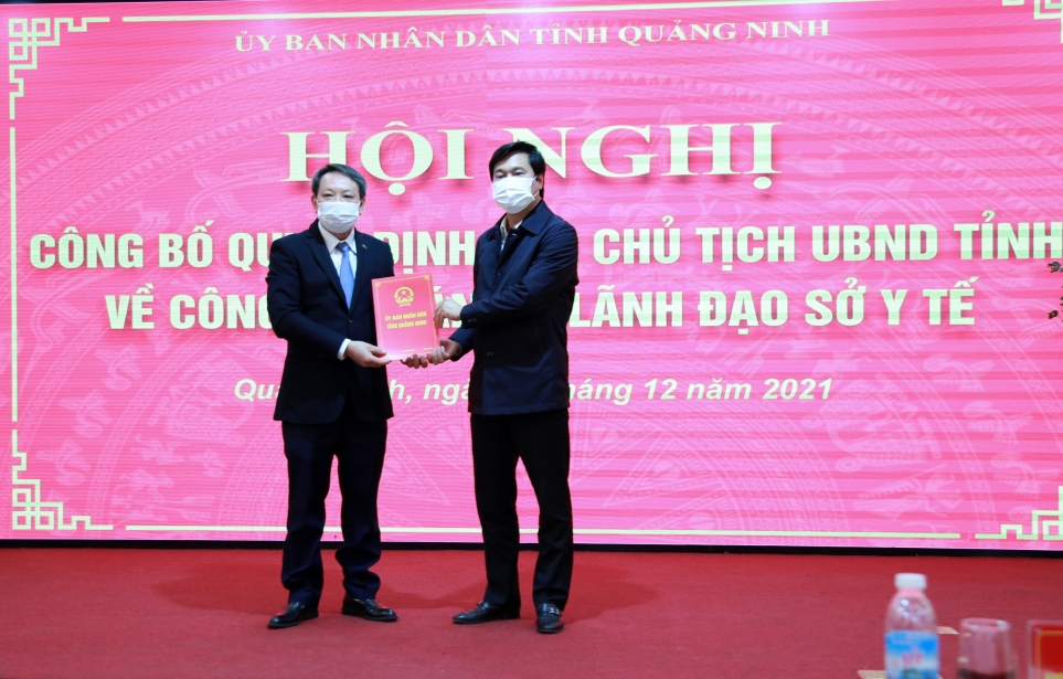 Quảng Ninh có tân Phó Chủ tịch HĐND tỉnh; điều động, bổ nhiệm nhân sự 3 địa phương