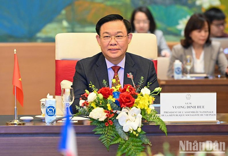 Làm sâu sắc hơn quan hệ Đối tác chiến lược Việt Nam-Pháp trên tất cả các kênh Làm sâu sắc hơn quan hệ Đối tác chiến lược Việt Nam-Pháp trên tất cả các kênh ảnh 3