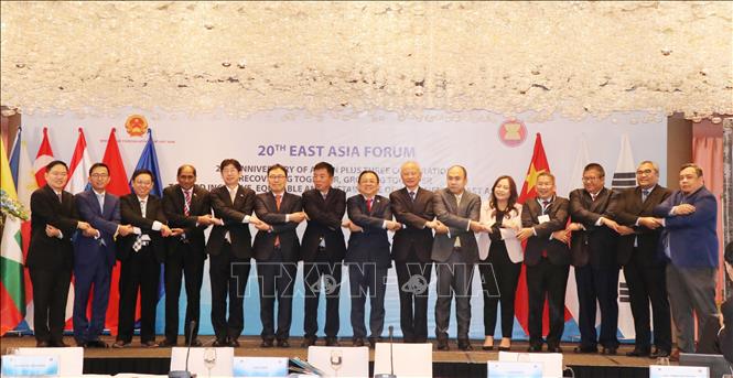 Diễn đàn Đông Á lần thứ 20: Hướng tới phát triển bao trùm, đồng đều và bền vững tại Đông Á Chú thích ảnh