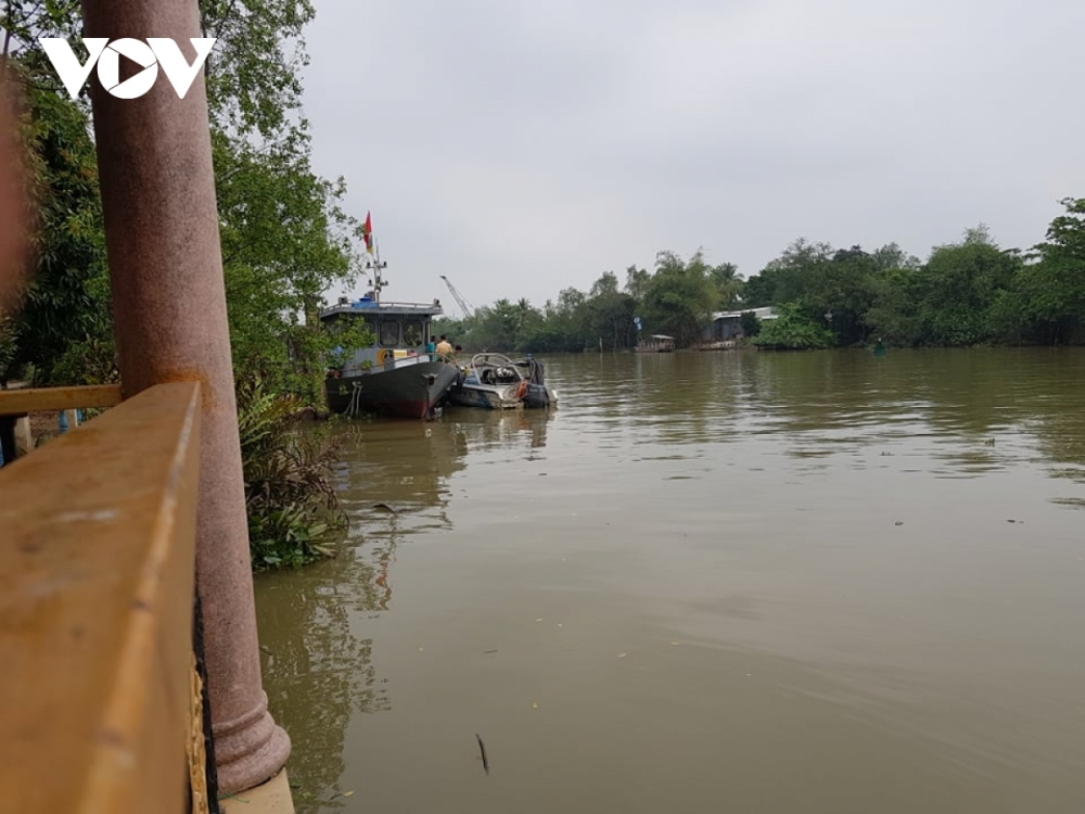 Tin tức tai nạn giao thông ngày 6/1: Xe ben trôi dốc, người đi đường vội vứt xe chạy tháo thân Tin tức tai nạn giao thông ngày 6/1: Xe ben trôi dốc, người đi đường vội vứt xe chạy tháo thân
