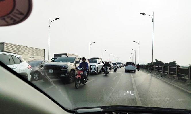 Tin tức tai nạn giao thông nổi bật ngày 20/1: Xe đầu kéo mất lái rồi lật nghiêng trên quốc lộ, tài xế tử vong trong cabin Tin tức tai nạn giao thông nổi bật ngày 20/1: Xe đầu kéo mất lái rồi lật nghiêng trên quốc lộ, tài xế tử vong trong cabin