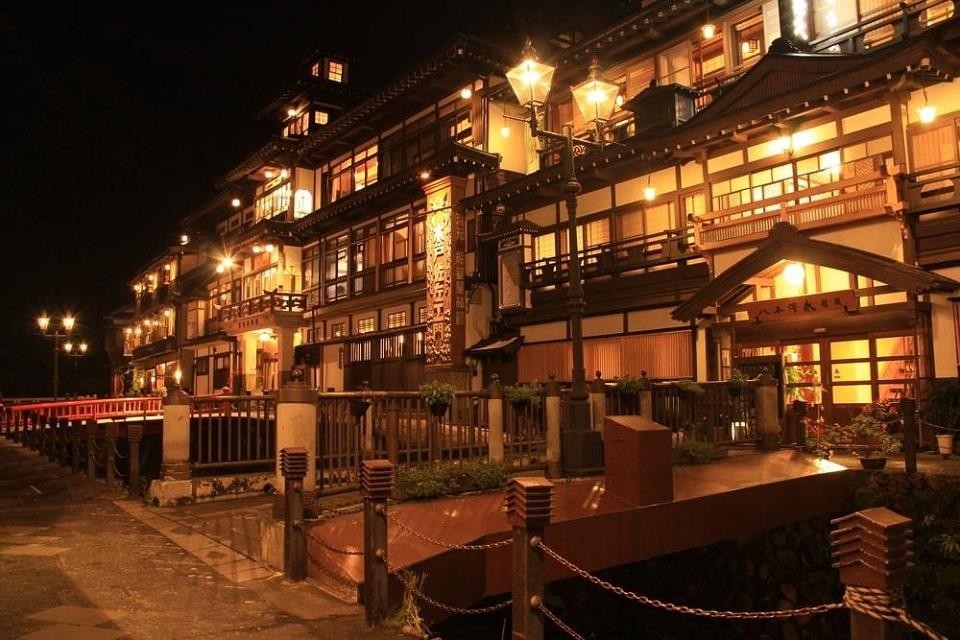 Ginzan Onsen - thị trấn suối nước nóng mang vẻ đẹp Ginzan Onsen - thị trấn suối nước nóng mang vẻ đẹp
