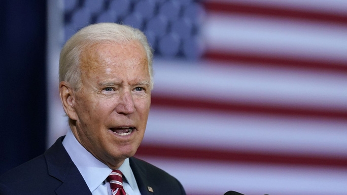 Chính quyền Biden tính ngăn cựu tổng thống Trump tiếp cận 