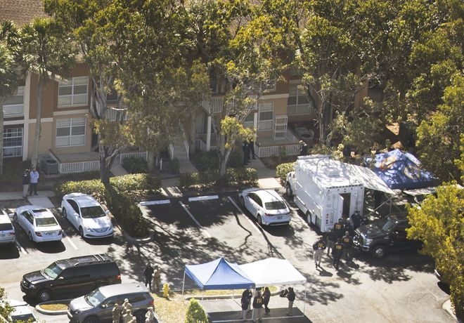 Đấu súng kinh hoàng ở Mỹ, 5 đặc vụ FBI thương vong Đấu súng kinh hoàng ở Mỹ, 5 đặc vụ FBI thương vong