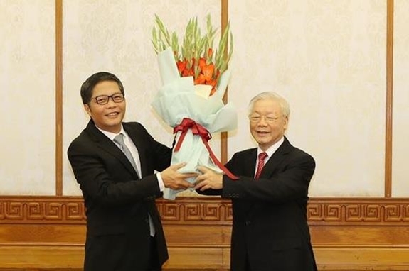 Tổng Bí thư, Chủ tịch nước Nguyễn Phú Trọng trao quyết định phân công Ủy viên Bộ Chính trị Tổng Bí thư, Chủ tịch nước Nguyễn Phú Trọng trao quyết định phân công Ủy viên Bộ Chính trị