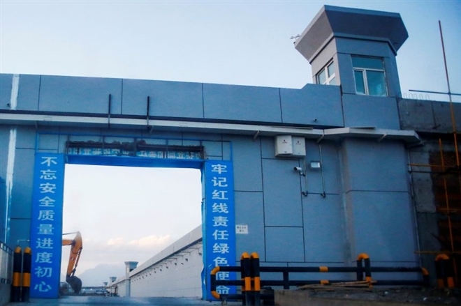 Bị phương Tây giáng đòn trừng phạt, Trung Quốc đáp trả gay gắt Bị phương Tây giáng đòn trừng phạt, Trung Quốc đáp trả gay gắt