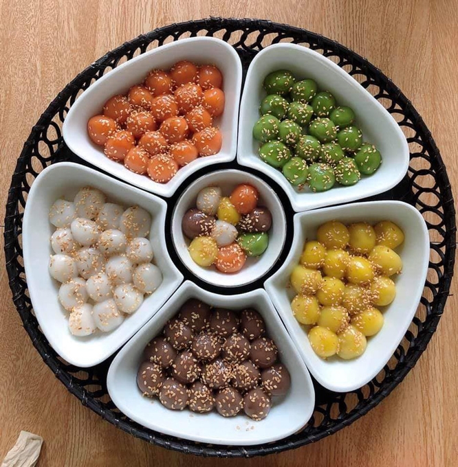 Vì sao lại ăn bánh trôi, bánh chay trong ngày Tết Hàn thực? Vì sao lại ăn bánh trôi, bánh chay trong ngày Tết Hàn thực?