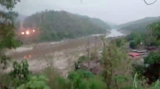 Myanmar bất ngờ nổ ra giao tranh ở miền Đông Myanmar bất ngờ nổ ra giao tranh ở miền Đông