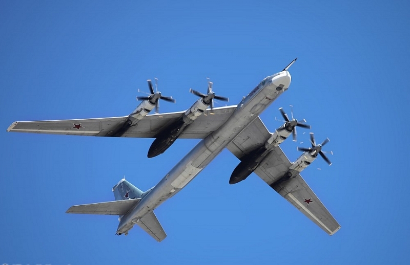 Tu-95 сủa Nga khiến Không quân Mỹ Tu-95 сủa Nga khiến Không quân Mỹ