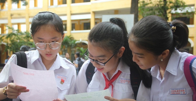 0718 tuyyn sinh lyp 10 tphcm anh1jpg