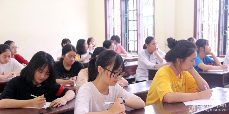 undefined 1232 tuyen sinh lop 10 nghe an