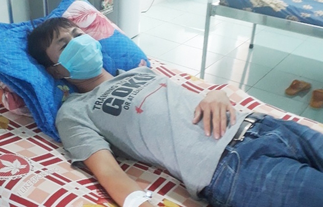 2024 dieu duong bac si bi 7 nguoi than cua benh nhan lao vao tan cong