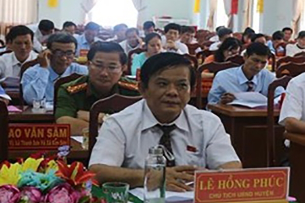 undefined 3450 hang loat can bo o tra vinh dinh vu that thoat ngan sach gan 24 ty dong