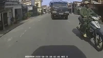 undefined 4741 ezgif com video to gif7