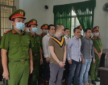 Thông tin pháp luật trong ngày: Nạn nhân bị đánh hội đồng đến chết trong nhà tạm giữ
